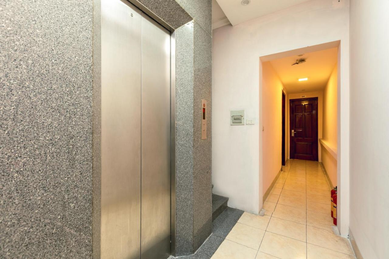 Oyo 653 Huong Thao Hotel Hanói Exterior foto